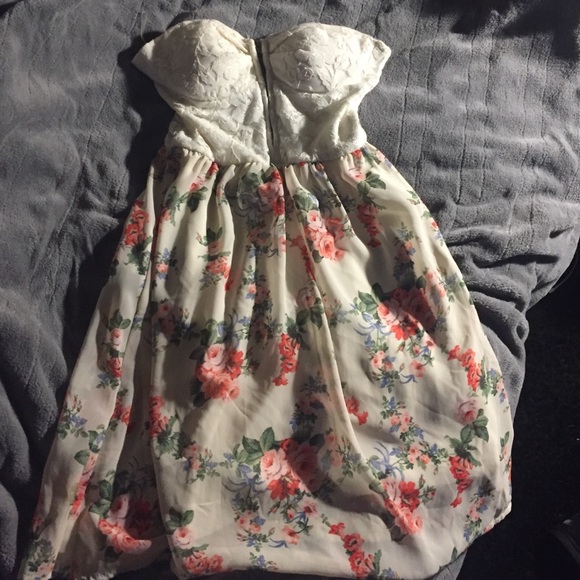 Halter dress