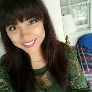 Meet your Posher, Sarah jane