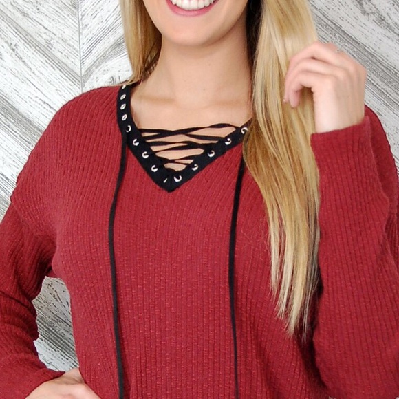 The Chelsea top ribbed lace up - Picture 3 of 3