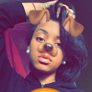 Meet your Posher, Michanda