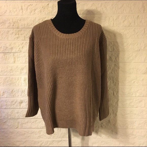 lace back sweater sizes S,M,L - Picture 5 of 7