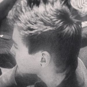 Meet your Posher, Cory