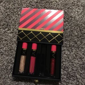 MAC Limited Edition "Nutcracker" Lip Gloss Set