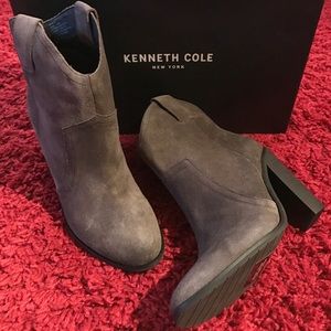 Kenneth Cole suede boots. *Brand new*