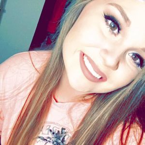 Meet your Posher, Hailey