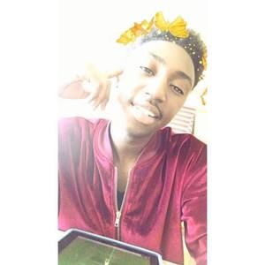 Meet your Posher, Joziah