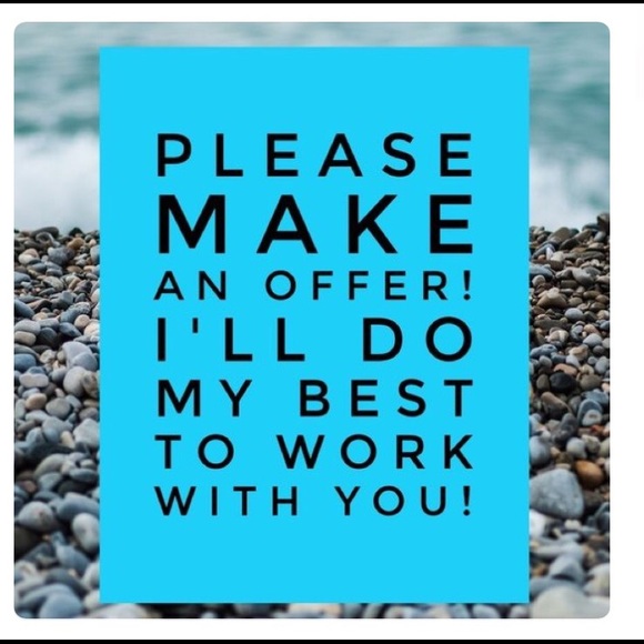 Meet your Posher! ✨ - Picture 2 of 2