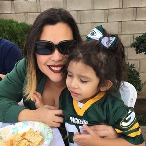 Meet your Posher, Angelica