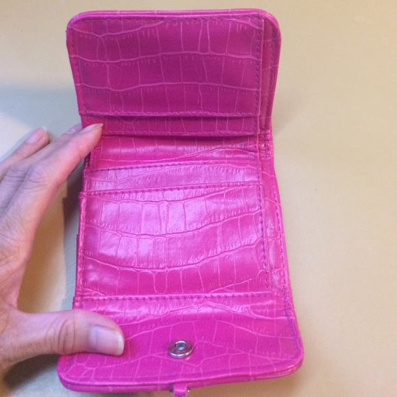 Wallet - Picture 3 of 4