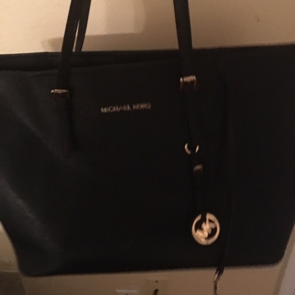 Large Michael Kors bag wallet not included