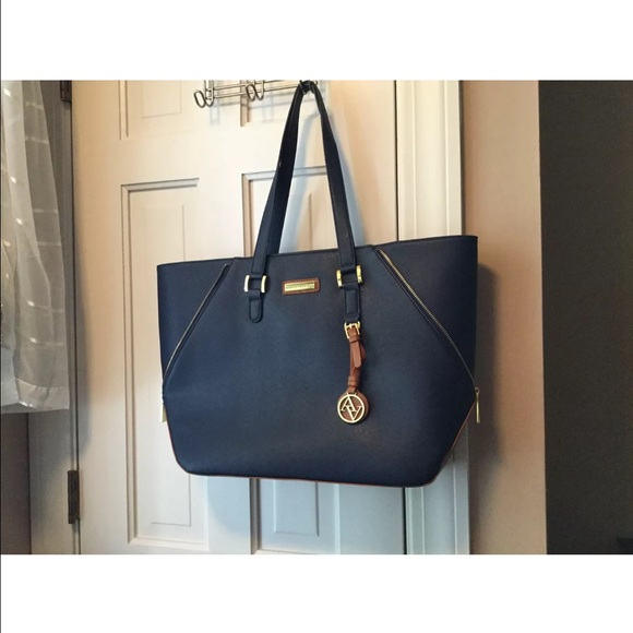 Adrienne Vittadini Business Tote