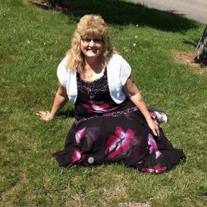 Meet your Posher, Freda