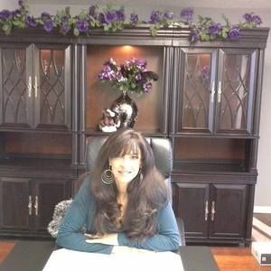 Meet your Posher, Anita