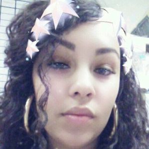 Meet your Posher, Teresa