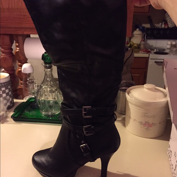 Rampage black 4in heeled boots.