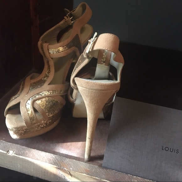 Heels - Picture 2 of 4