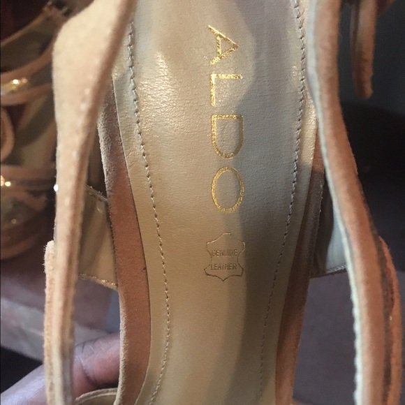 Heels - Picture 4 of 4