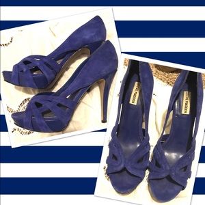 Blue Steve Madden pumps