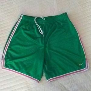 💞Womens Nike Basketball shorts.💋