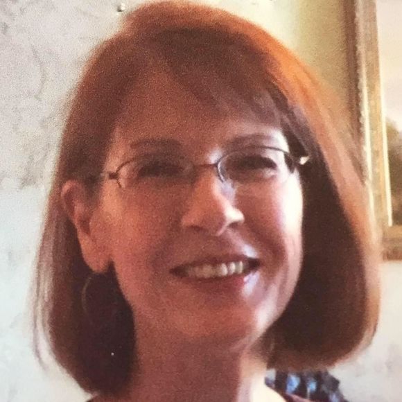 Meet your Posher, Bobbie - Picture 1 of 1