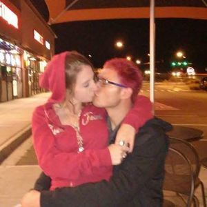 Meet your Posher, Ayla