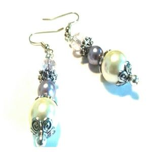 Mauve and White Crystal Pearl Earrings