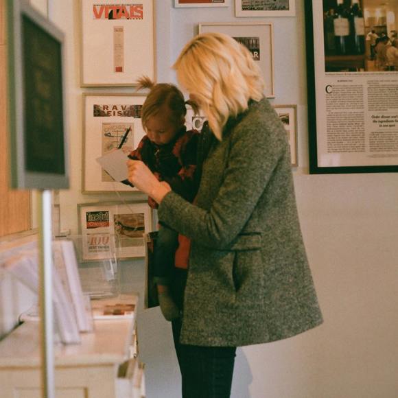 Meet the Posher Other - Meet your Posher, Sara