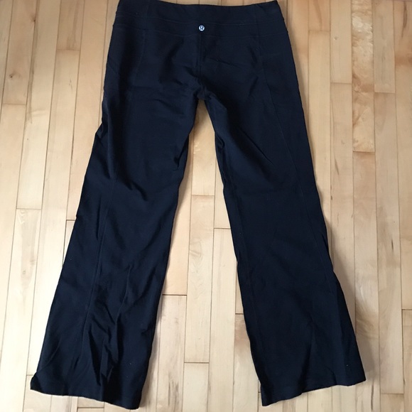 100% Authentic Lululemon Boot Cut Yoga Pants