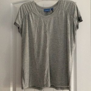 Simply Vera Vera Wang Blouse Women's Size Small Gray Short Sleeve Top Shirt NWT