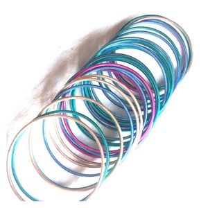 Jeweltone metal bangle bracelet set