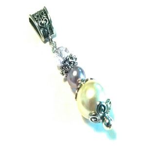Bridal Pearl and Crystal Pendant