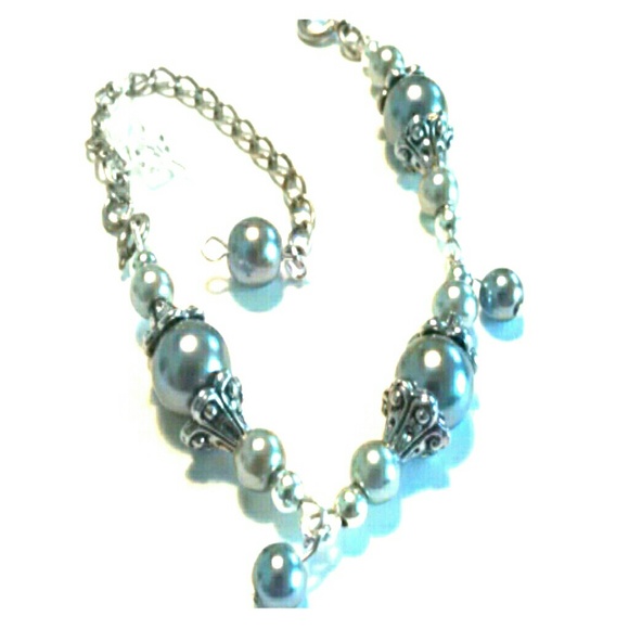 Bridal Victorian Grey Pearl Silver Bracelet - Picture 1 of 4