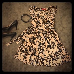 Elle pink and black floral dress