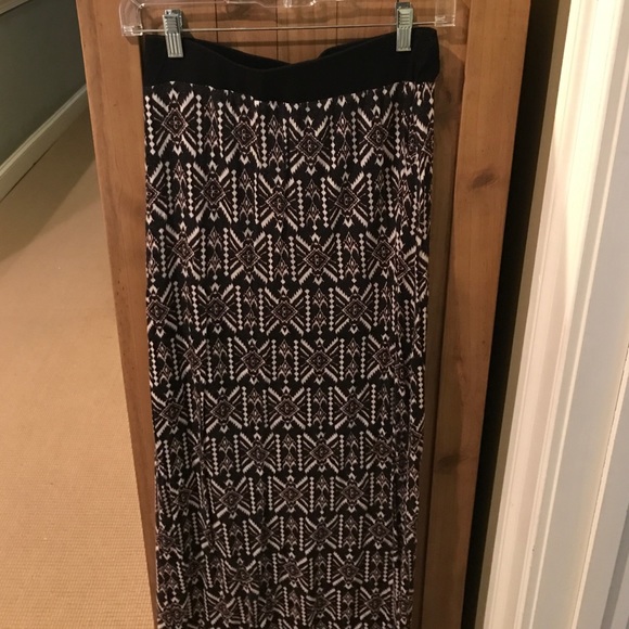 Urban Outfitters Maxi Skirt