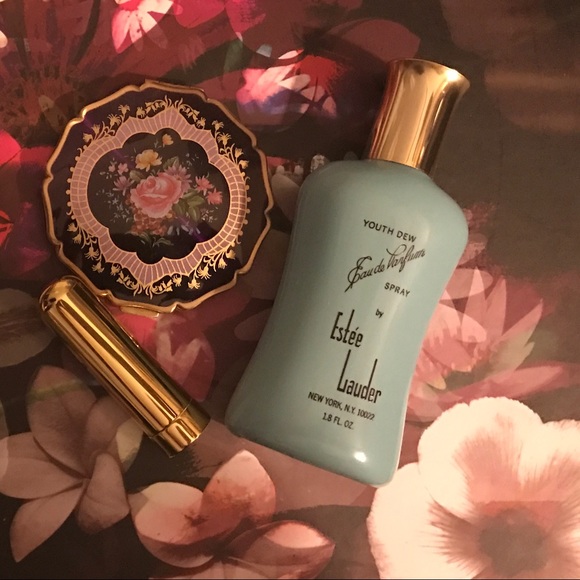 Estée Lauder Youth Dew