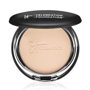 IT COSMETICS CELEBRATION FOUNDATION