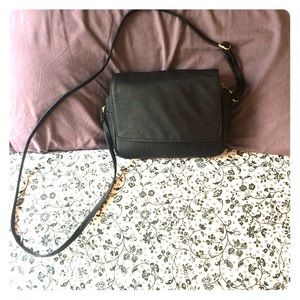 •H&M• Small Faux Pebble Leather Bag.