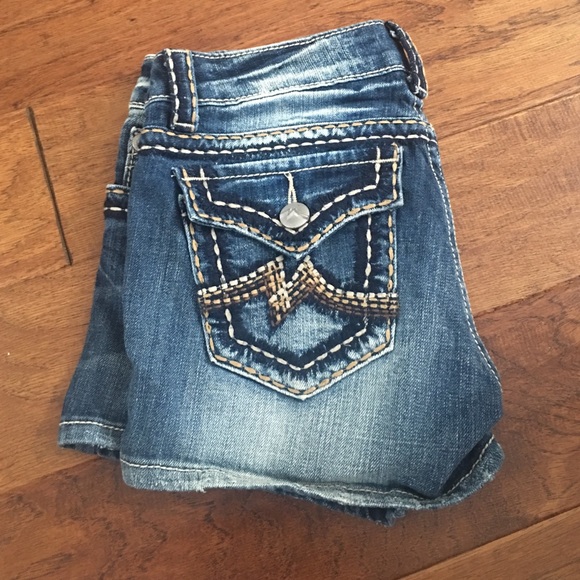 Miss Me jean shorts