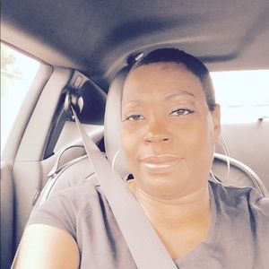 Meet your Posher, Vonda