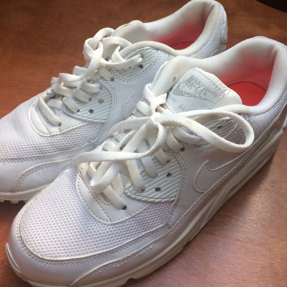 Nike Shoes - Nike air max