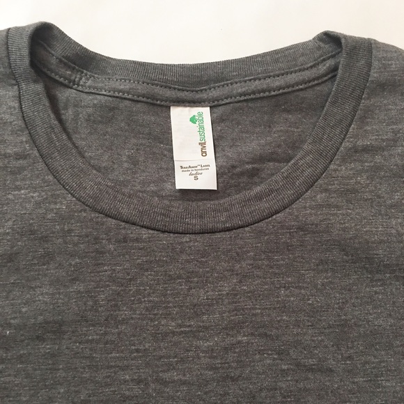 NWOT Anvil Sustainable Fitted Tee - Picture 2 of 2