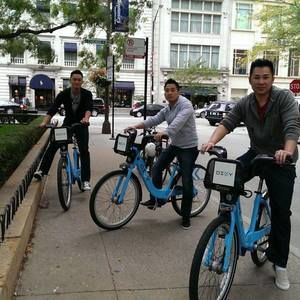 Meet your Posher, Toni