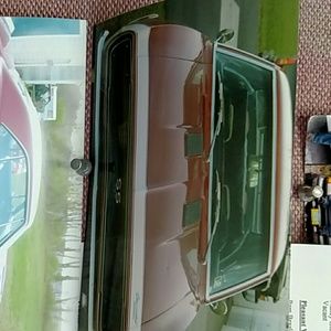 Meet your Posher, Pamela