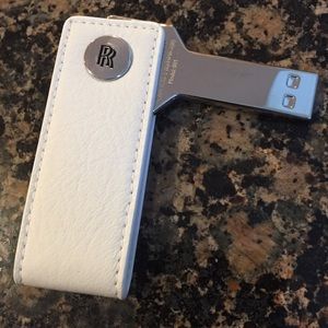 ROLLS ROYCE FLASH DRIVE - BRAND NEW -WHITE LEATHER
