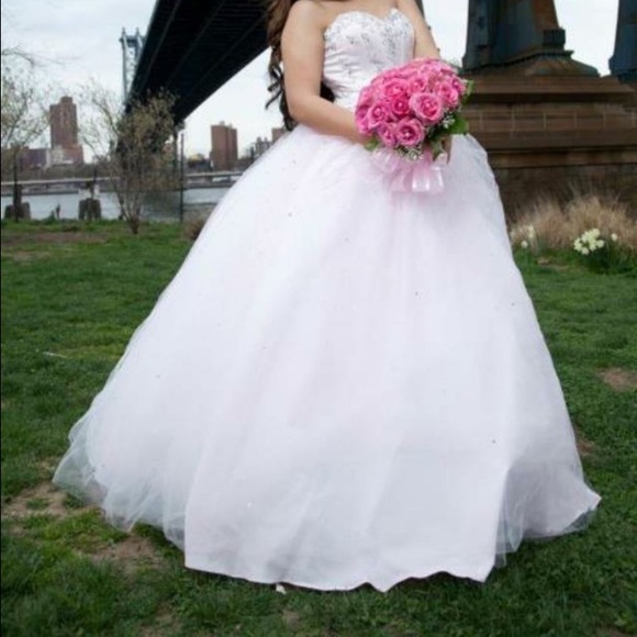 Sweet 15/ sweet 16 dress  ! Worn once