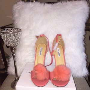 Brand new never worn coral single sole high heels
