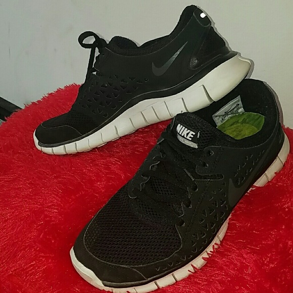 NIKE RUNNING  SNEAKERS