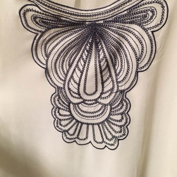 Nordstrom shoulderless white and blue blouse. - Picture 3 of 3