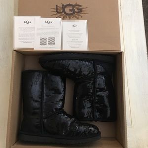 Black sparkle uggs (worn once)
