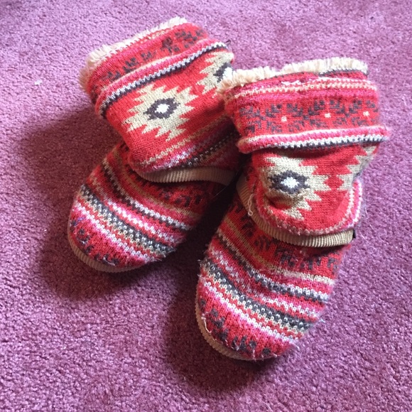 Mukluk bootie slippers